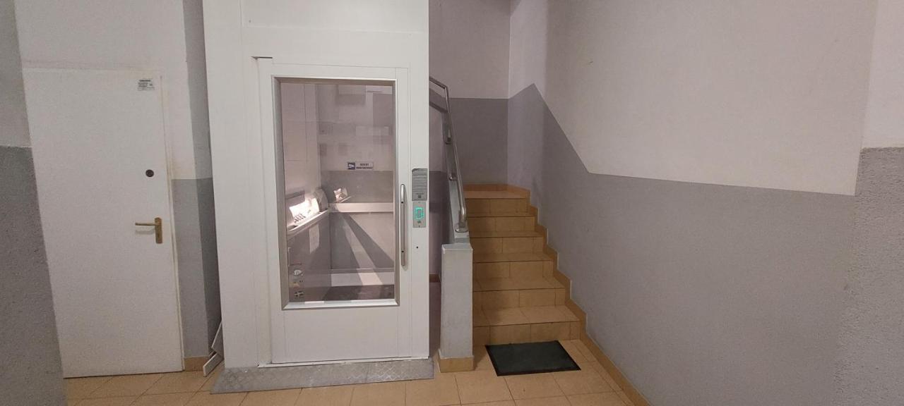 Central Apartments Dluga 1 กดัญสก์ ภายนอก รูปภาพ